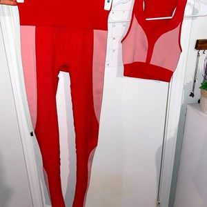 New Fabletics matching sports bra and workout tights
